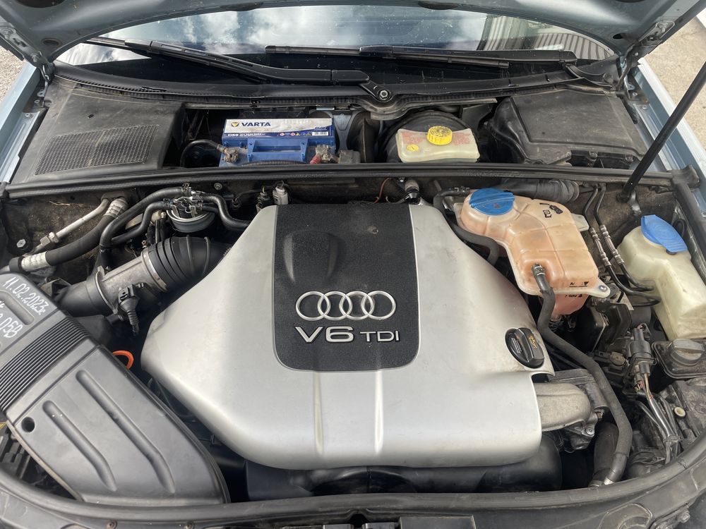 Audi a4 b7 2.5TDI 163к.с Sline НА ЧАСТИ