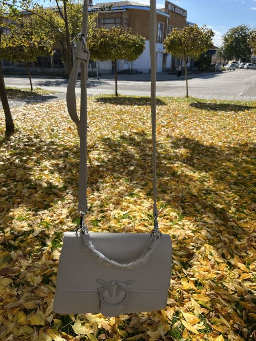 Чанта Pinko нова