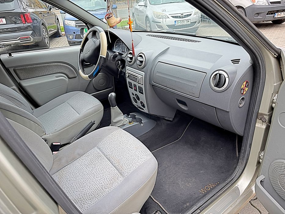 Parc Auto/Dacia Logan/1.6 MPI/2006