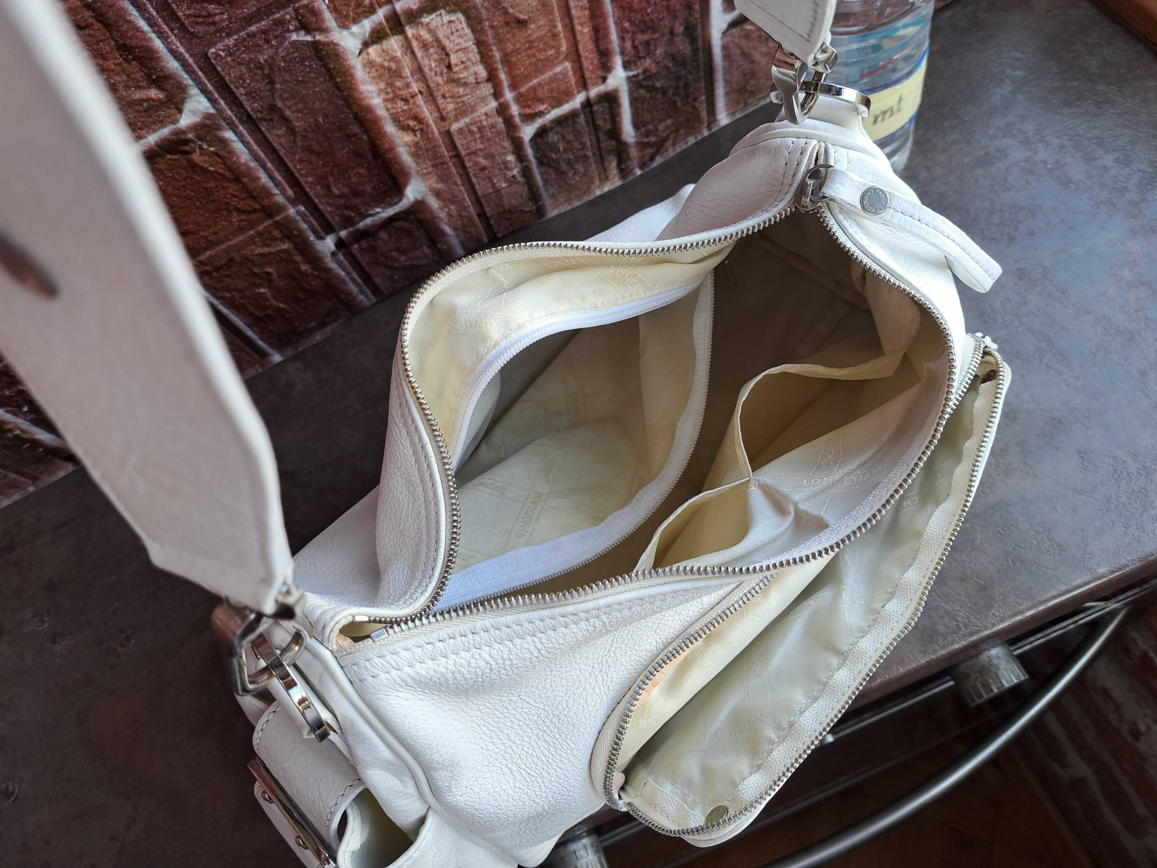 дамска чанта, Longchamp,малка бяла чантичка-естествена кожа