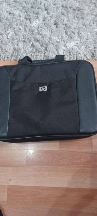 Geantă laptop     .