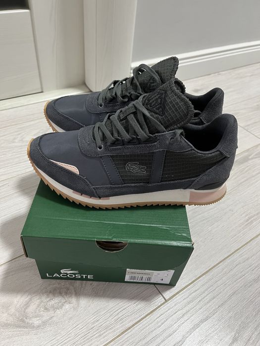 Pantofi/ adidasi Lacoste marimea 37