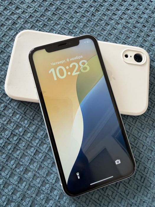 Продам айфон XR