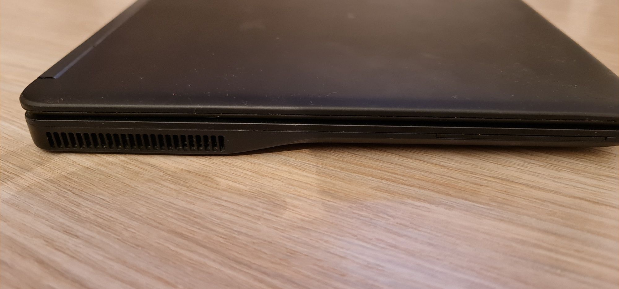 Vand laptop dell latitude e7250