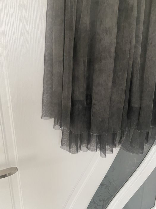 Дамска тюлена пола