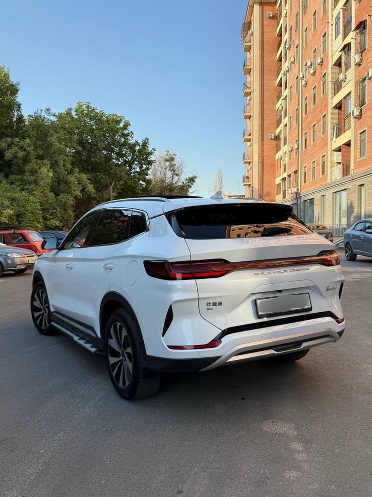 Byd champion 605 km Full