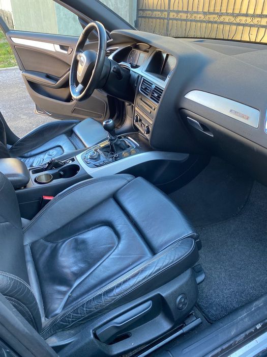 Vând Audi A4 B8 S Line