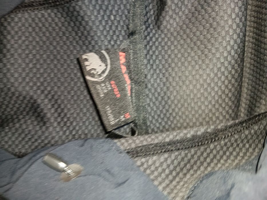 Bluza Softshell de barbat,marime M.