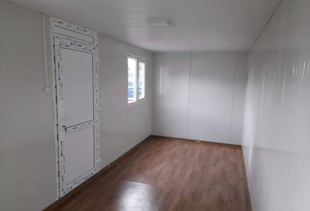 Containere modulare și garaje auto