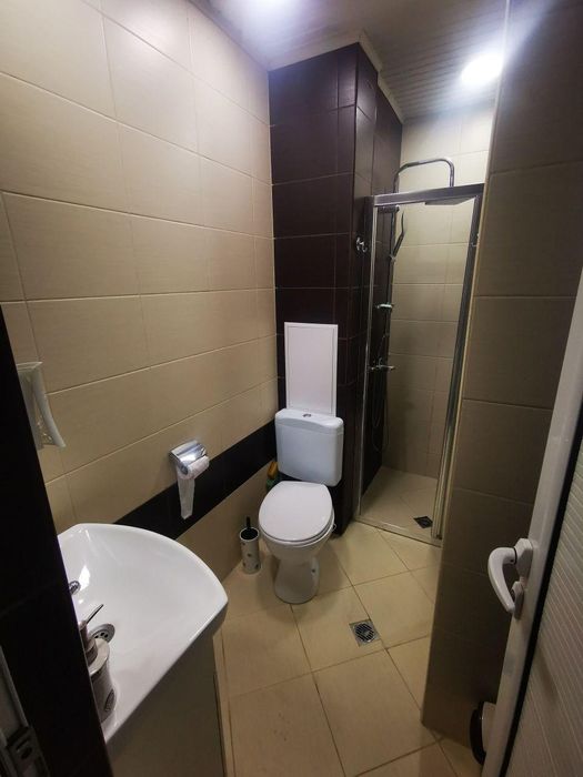 Дава се под наем Тристаен апартамент в Бургас, Зорница - 67 кв.м за 459 € - Снимка #6