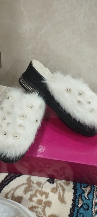 Oyoq kiym kelinlar uchun ham juda qulay