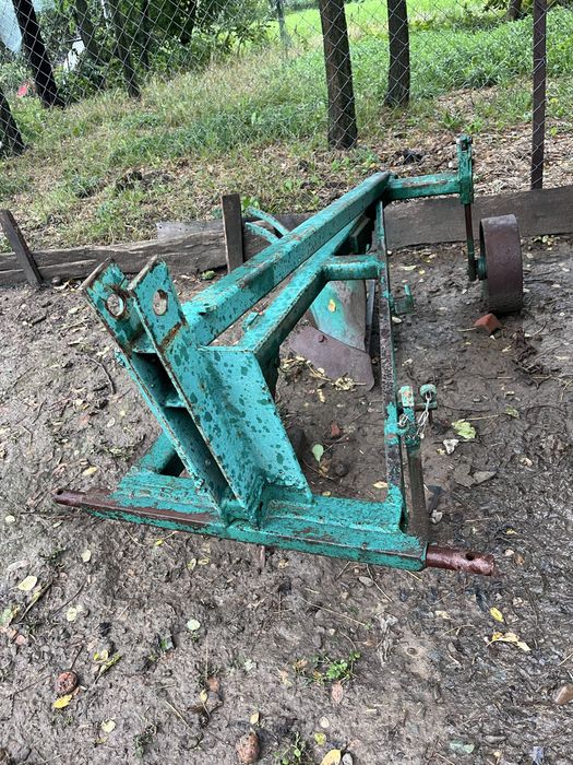 Plug tractor 2 brazde