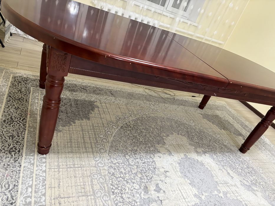 Продам стол в хорошем состоянии