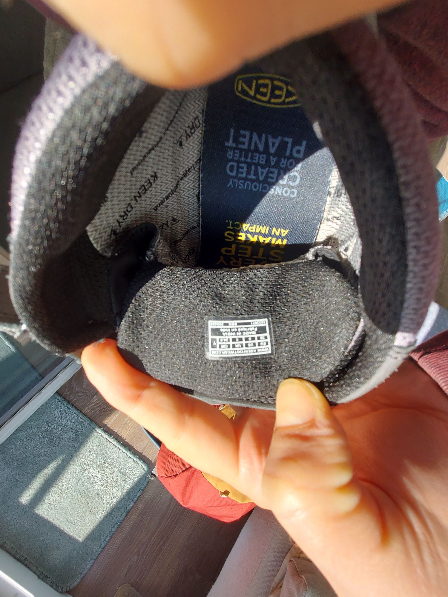 Туристически обувки Keen, 24,5см.