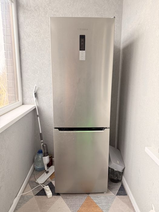 Холодильник Hansa