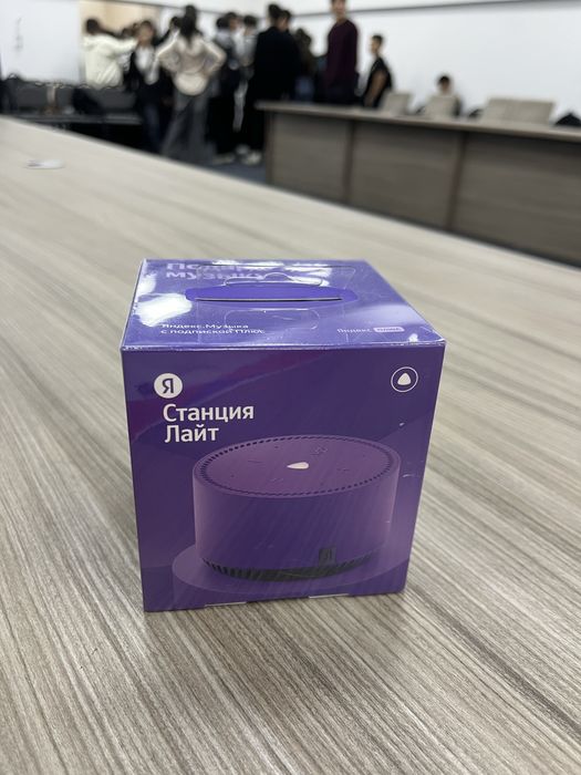 Яндекс станция лайт продам новая Алиса