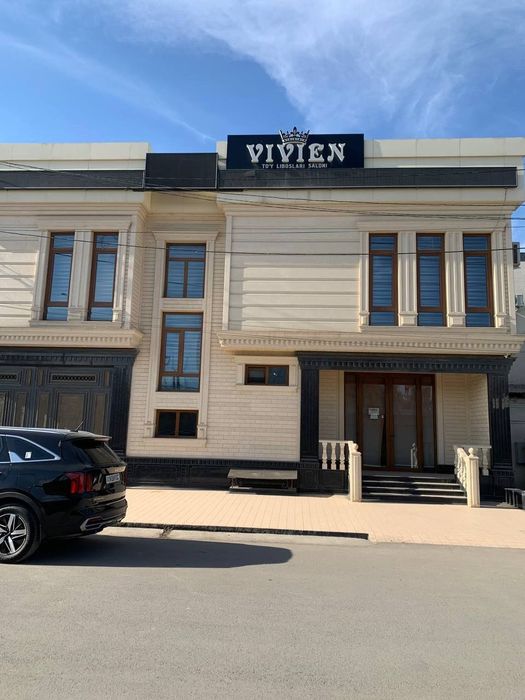 Дом около метро Пушкина