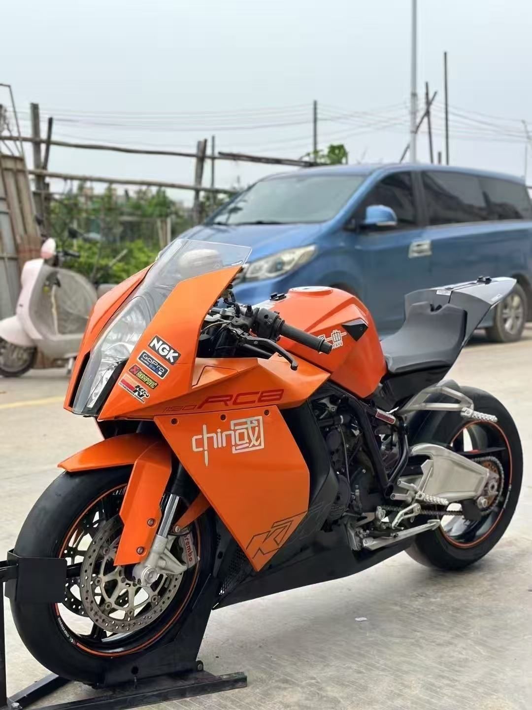 Продаётся мотоцикл KTM RC8 1190