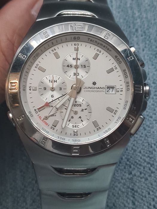 Stream Junghans qu.