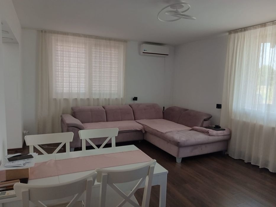 Apartament de inchiriat