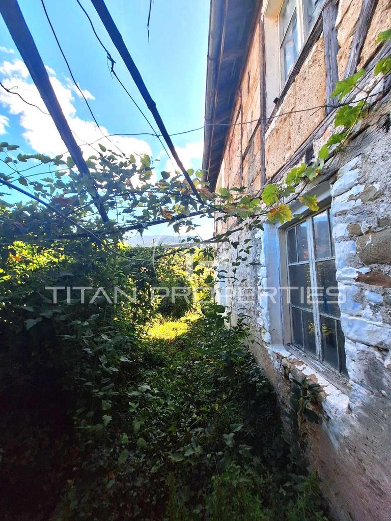 Продава се Къща в с. Павелско, Област Смолян - 68 кв.м за 392 €/кв.м - Снимка #2