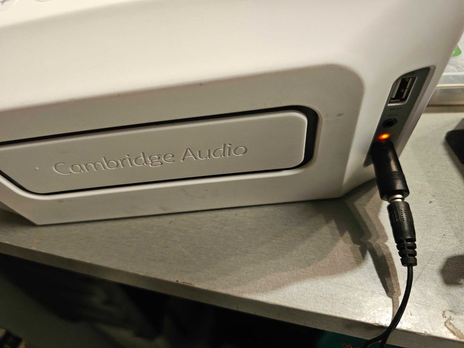 Boxe Cambrige bluetooth Audio GO v2 Alb si Minx GO ca AKAI JBL KRK