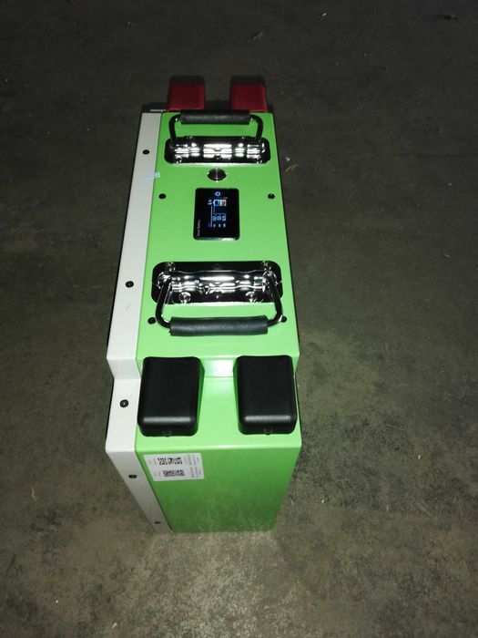 Baterie litiu Lifepo4PO4 12V – 200Ah smart BMS, Bluetooth