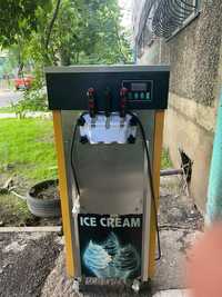Продаю аппарат мороженное