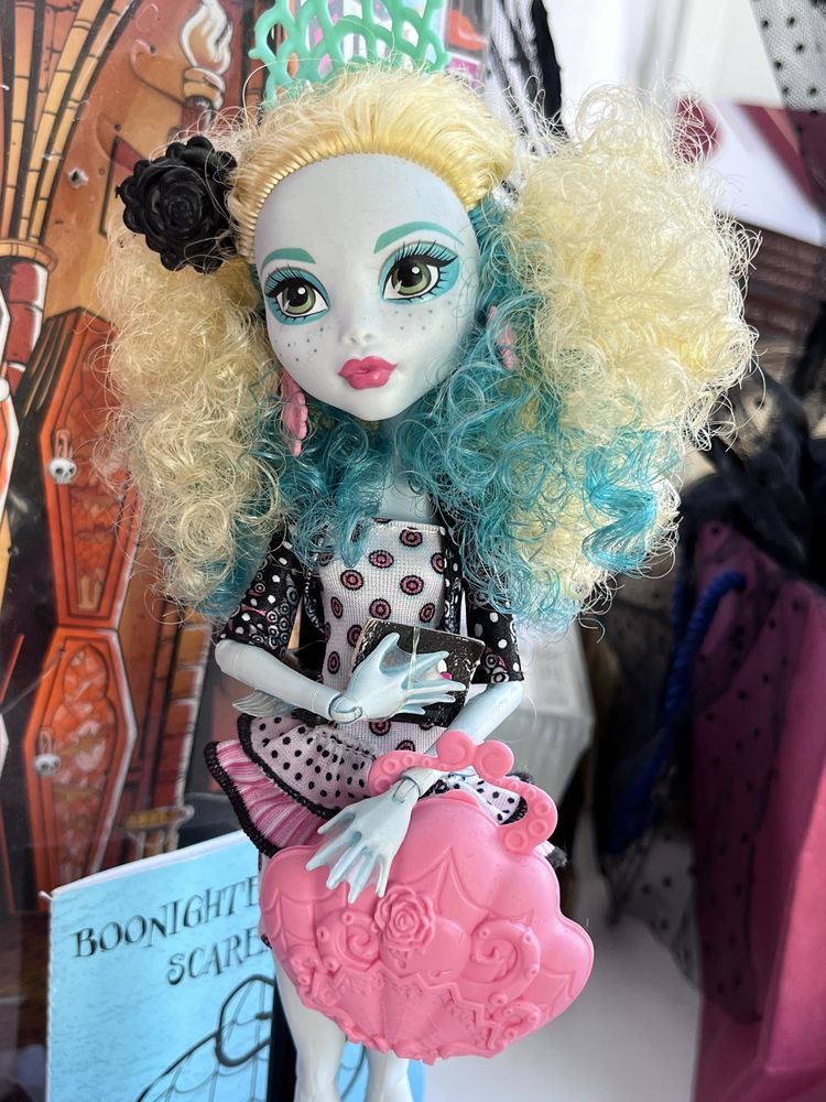 Продам куклу Monster High