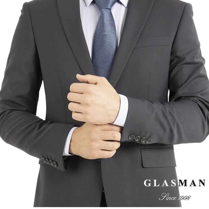 Срочно! Новый костюм Glasman