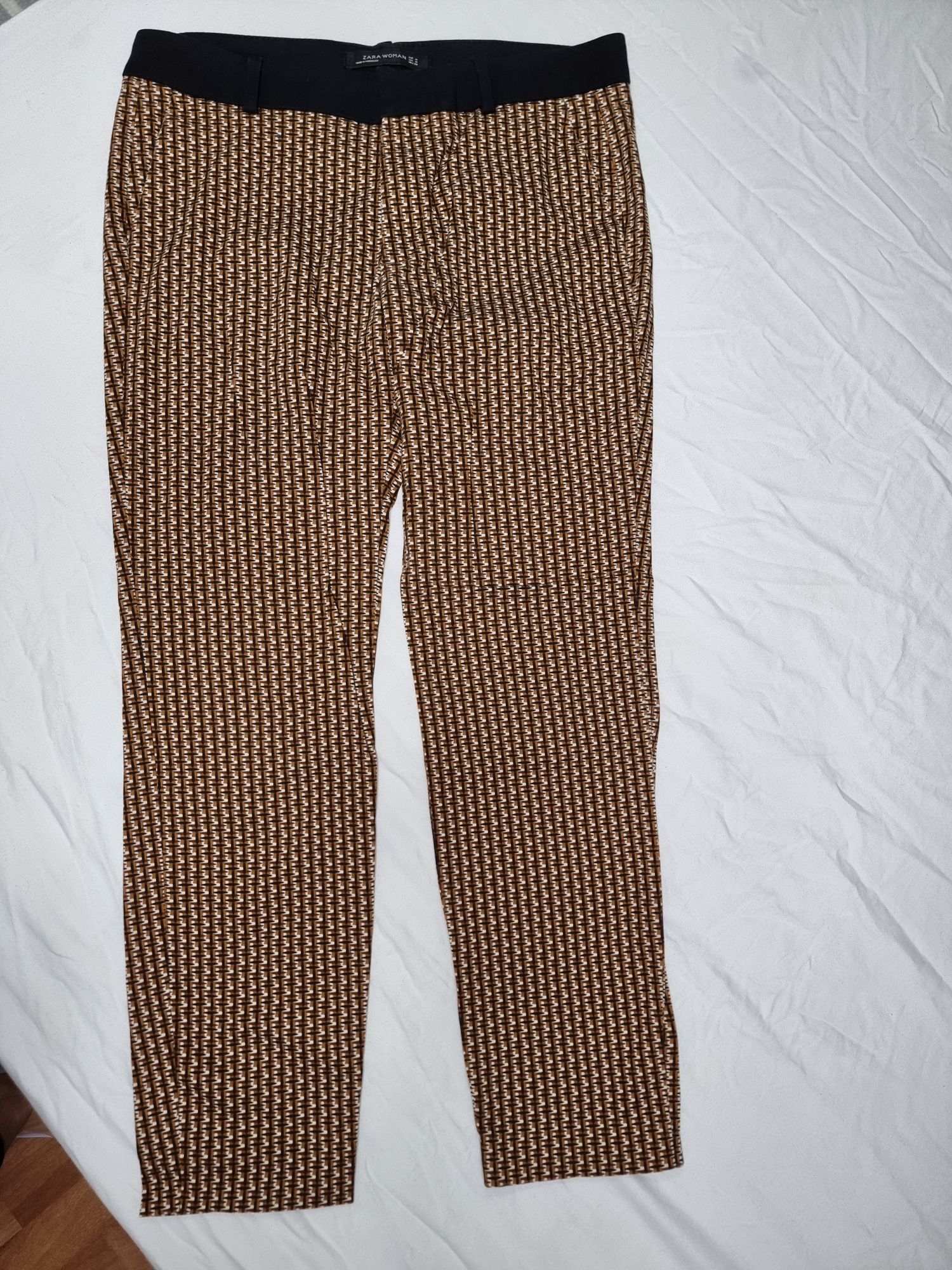 Pantaloni Zara M