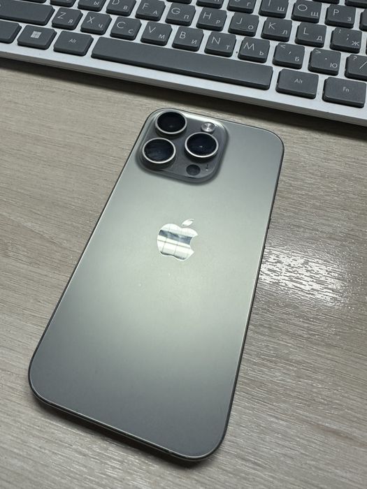 Iphone 15 PRO 256 gig. TITANIUM