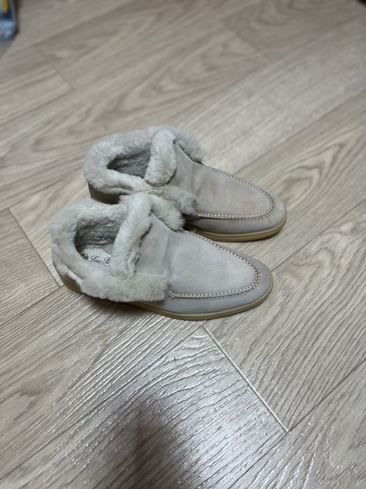Ботинки loro piana кожаные женские с натуральным мехом, 39 размер
