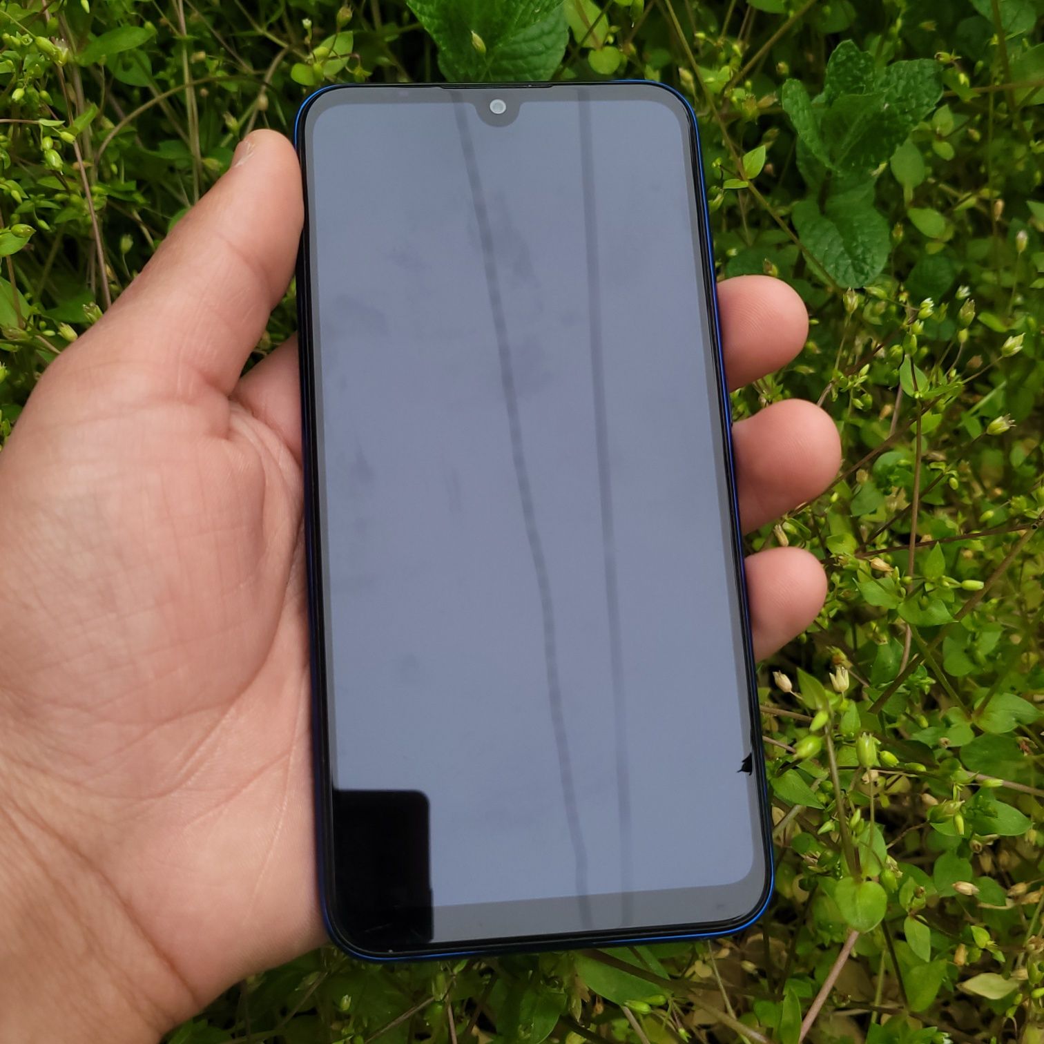 Redmi 7 sotiladi karobkali