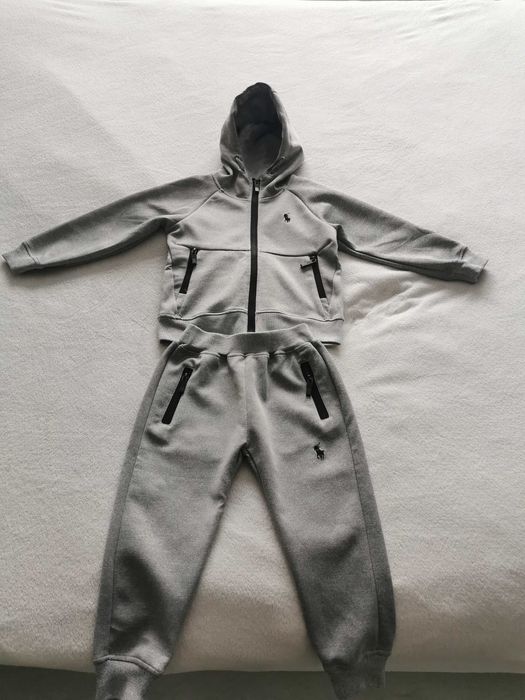 Детски анцуг 3-4 години