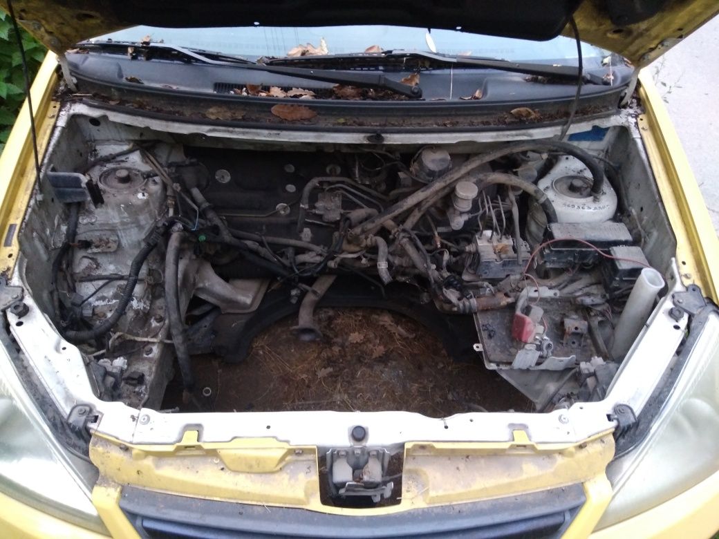 Сузуки Лиана Седан 1.6/Suzuki Liana