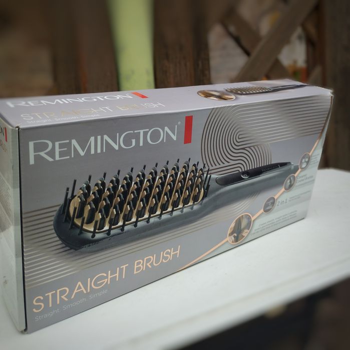 Четка за изправяне на коса Remington CB7400 Straight Brush
