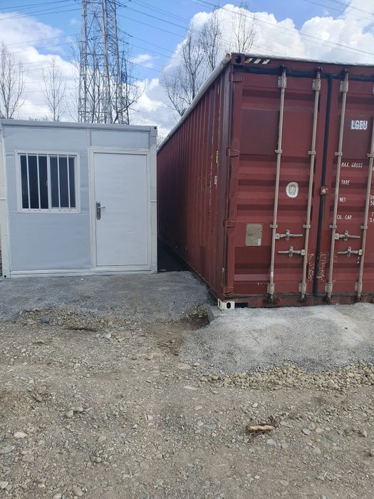 spatii depozitare in containere self storage.