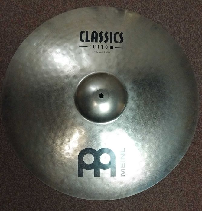 Продаю комплект тарелок Meinl — отличное состояние.