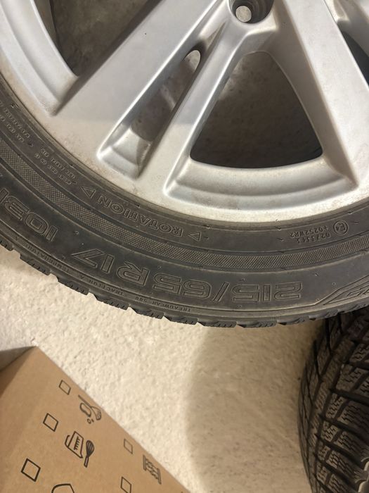 Оригинални Audi 17” джанти + зимни гуми Nokian 215/65 R17