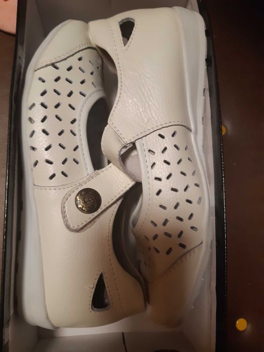 Нови Les Tropeziennes/ Pepe Jeans  ест.кожа бели обувки