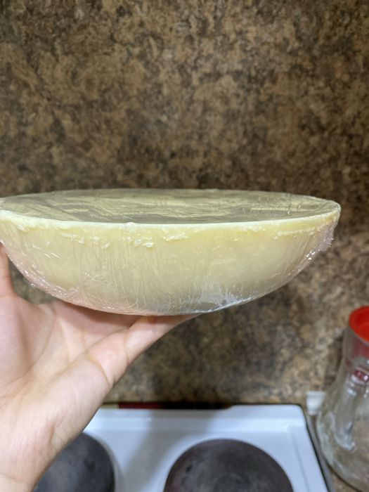 Продам говяжий жир кг 1200 тг