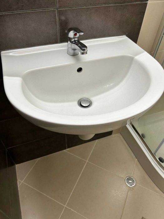 Мивка за баня, бяла, керамична