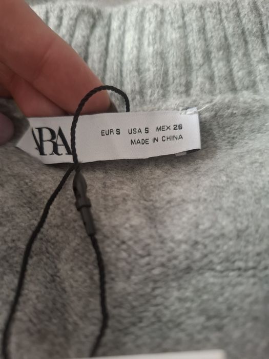 Дамски пуловер на Zara