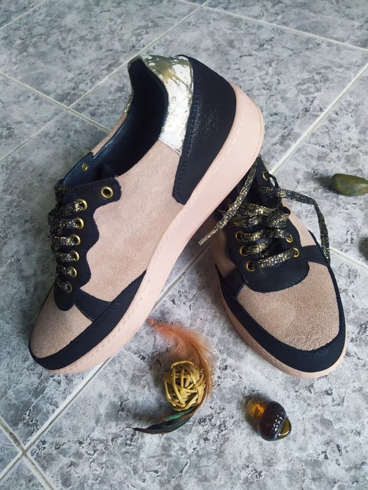 Обувки Muvid                                 .