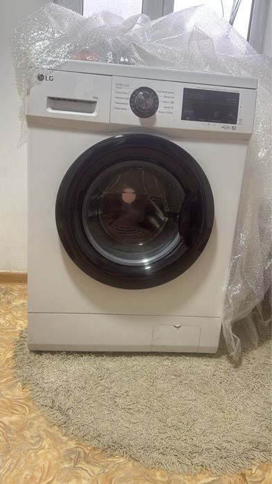 Стиральная машина новая