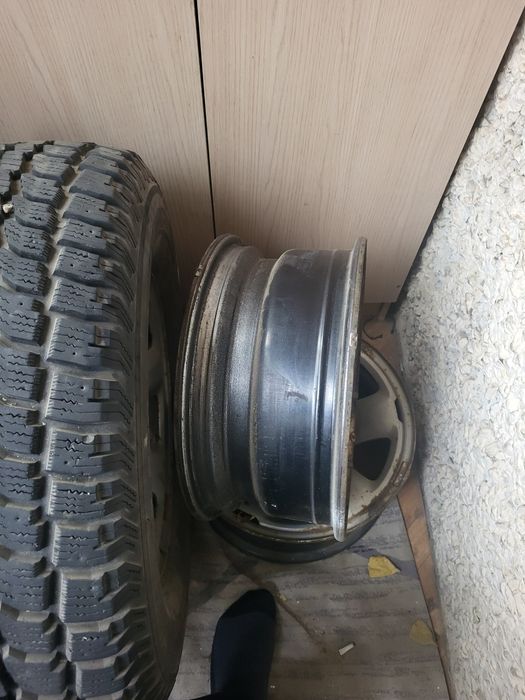 4 диск 2резины зимний