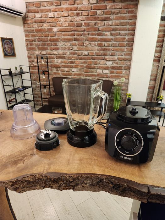 Блендер Bosch Silent Mixx + приставка за ядки и сосове
