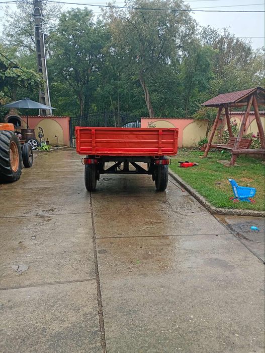 Remorca basculabila de medgidia