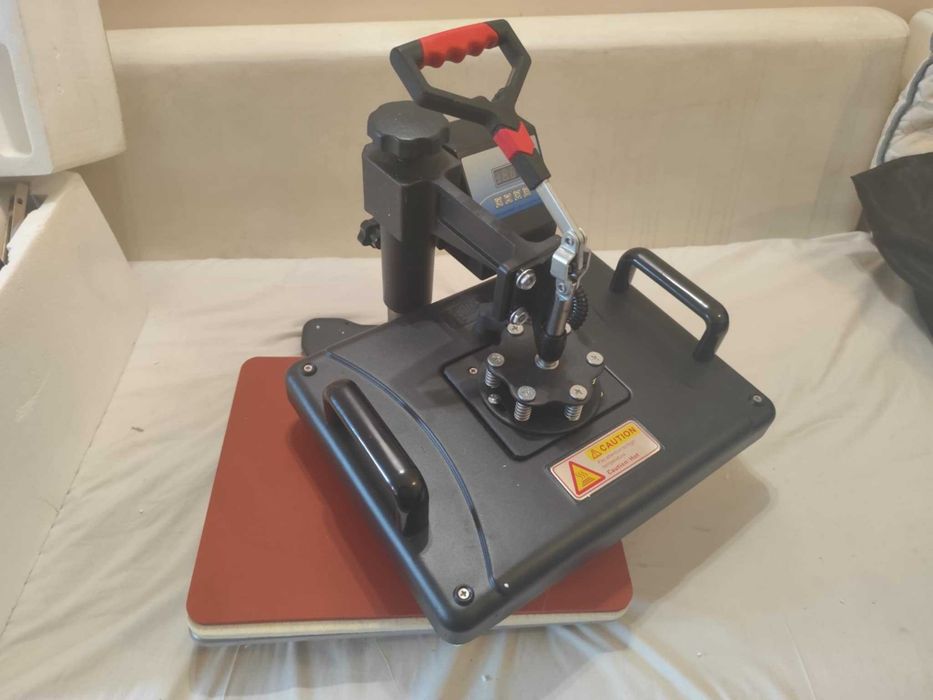 Топлинна трансферна преса